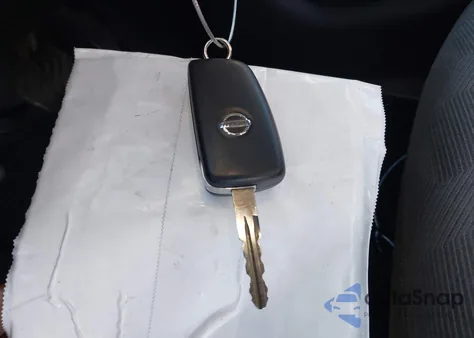 2016 Nissan Rogue S из США, поврежденный, VIN KNMAT2MT4GP648471